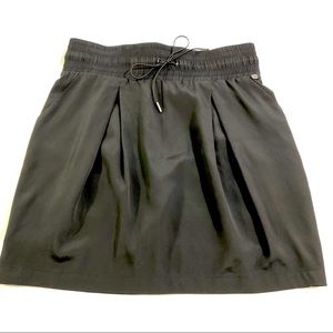 Guess LA boxer skirt